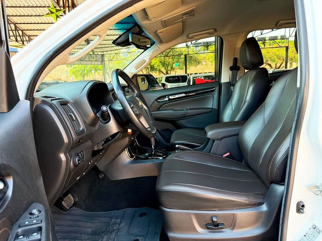 CHEVROLET S10