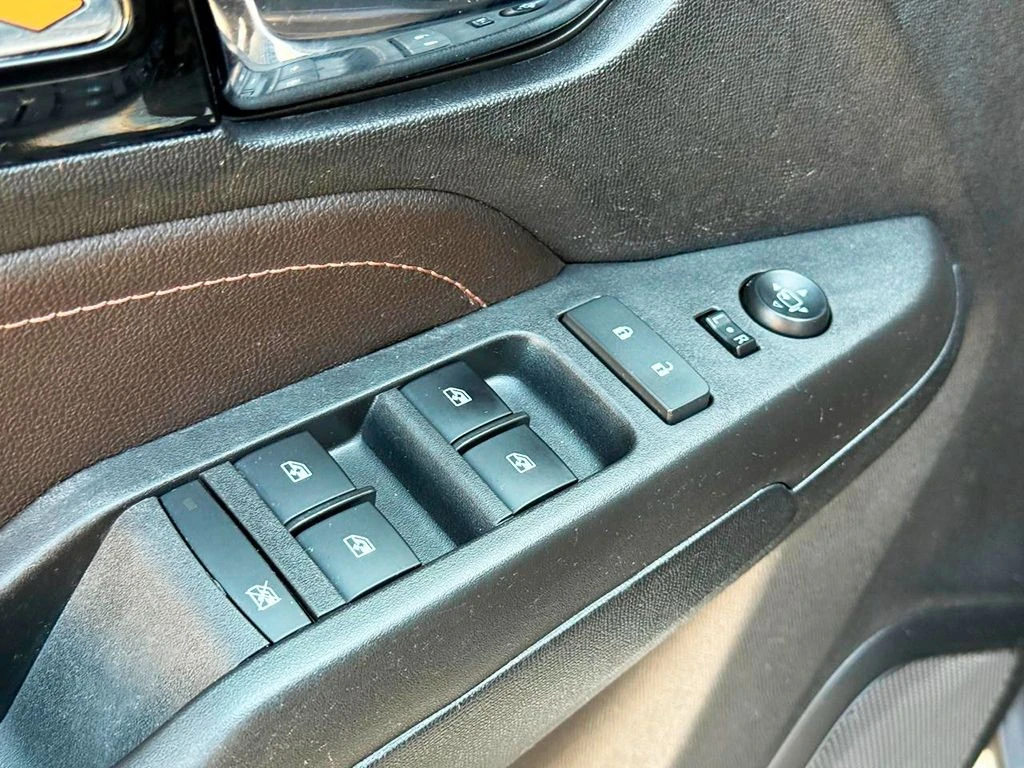 CHEVROLET S10