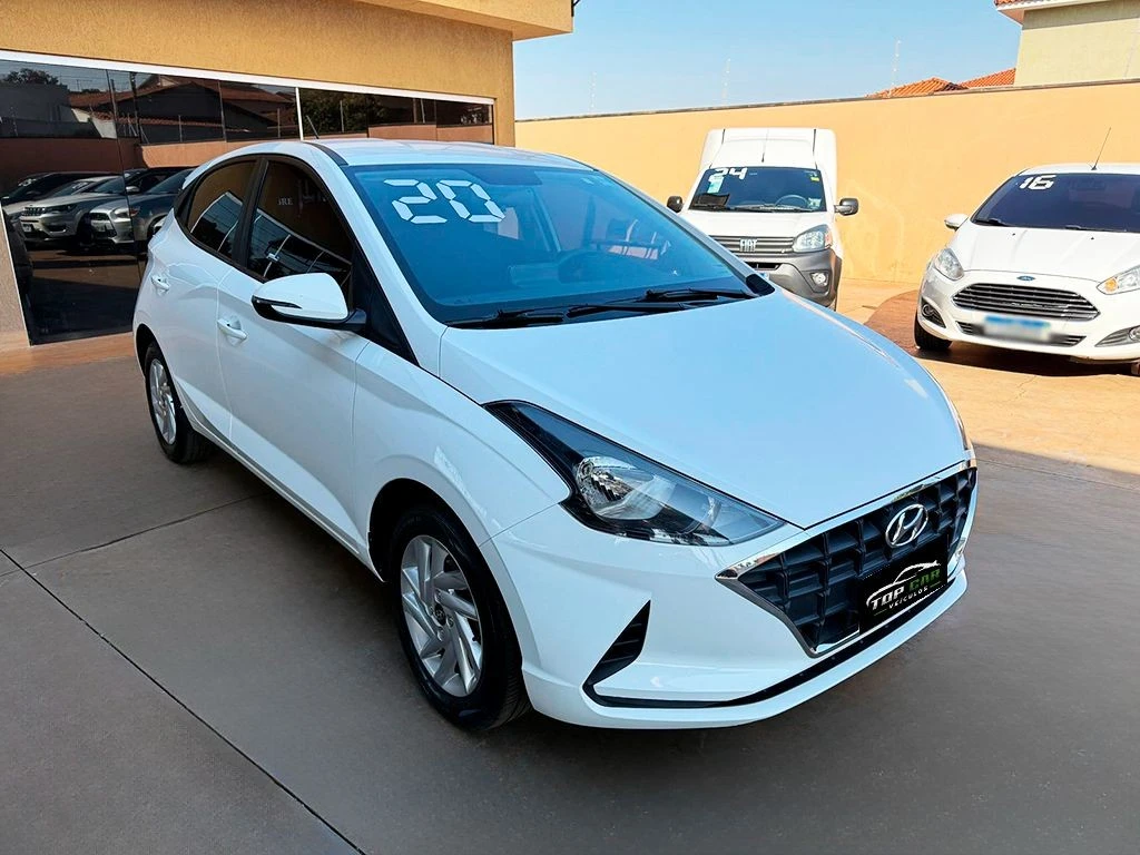 HYUNDAI HB20