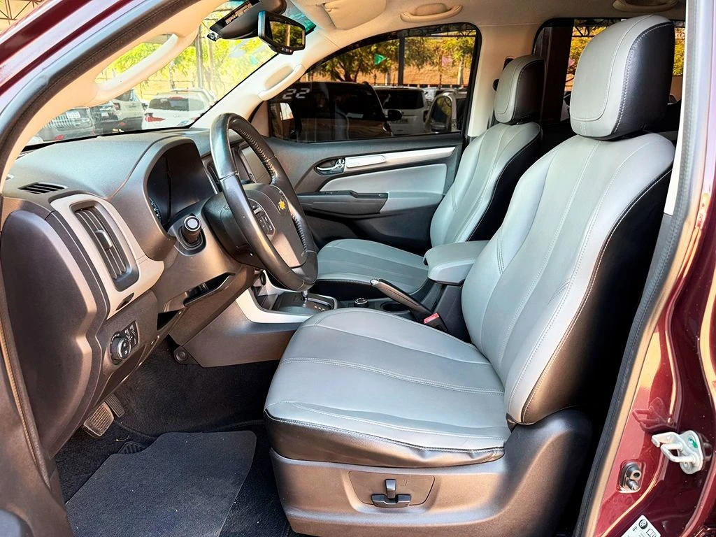 CHEVROLET S10
