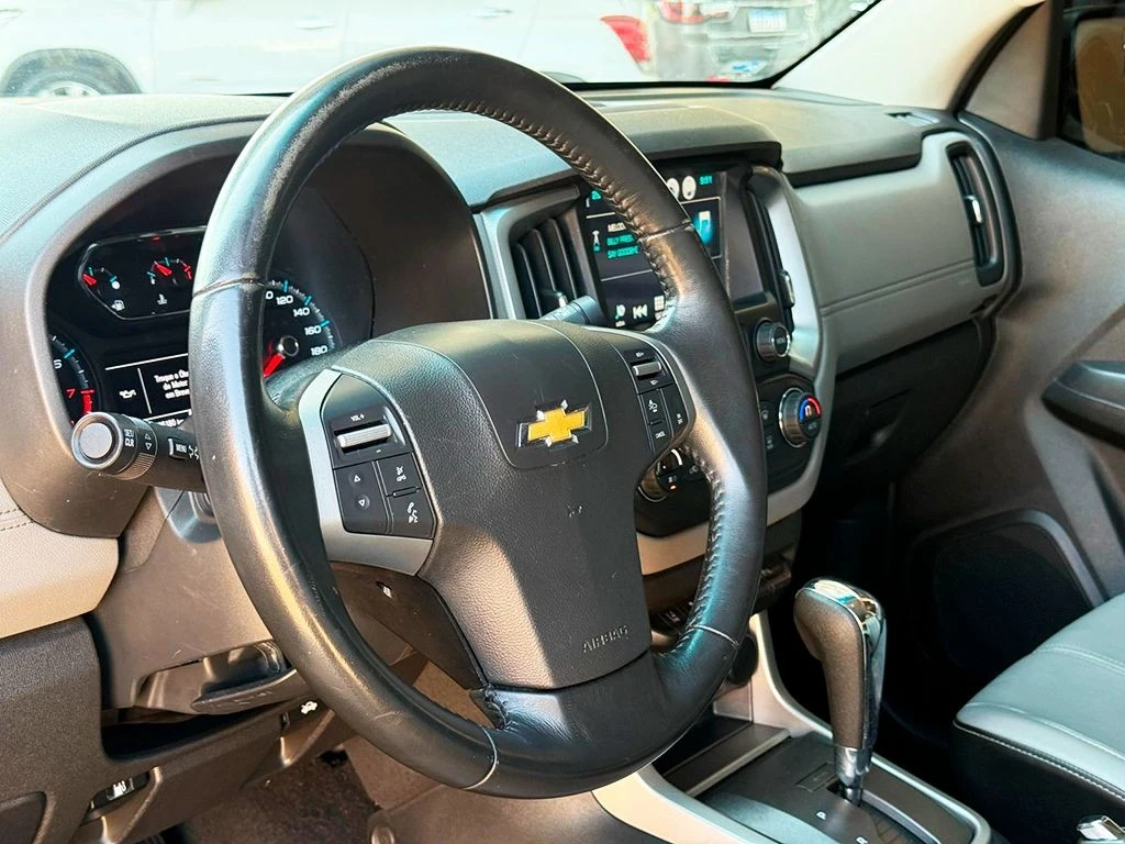 CHEVROLET S10