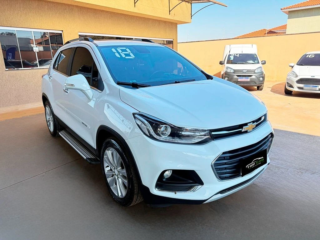 CHEVROLET TRACKER