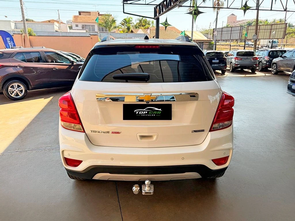 CHEVROLET TRACKER