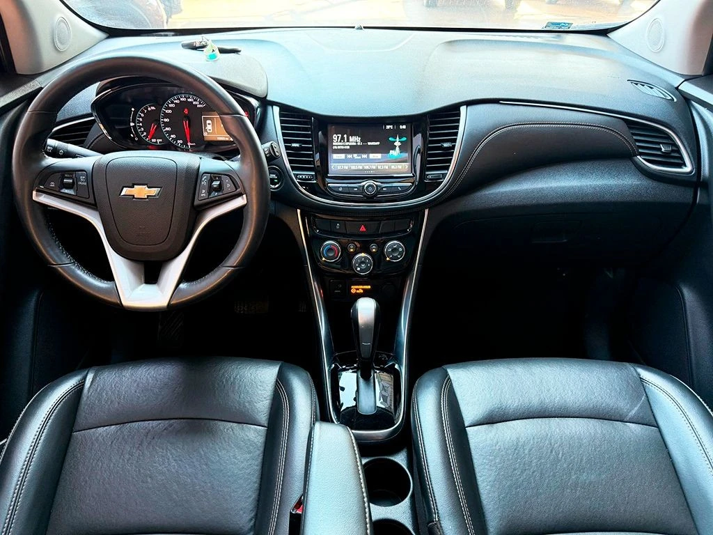 CHEVROLET TRACKER