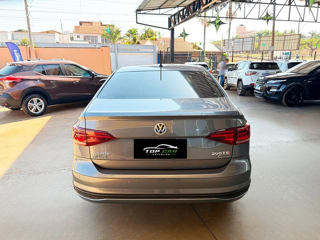 VOLKSWAGEN VIRTUS