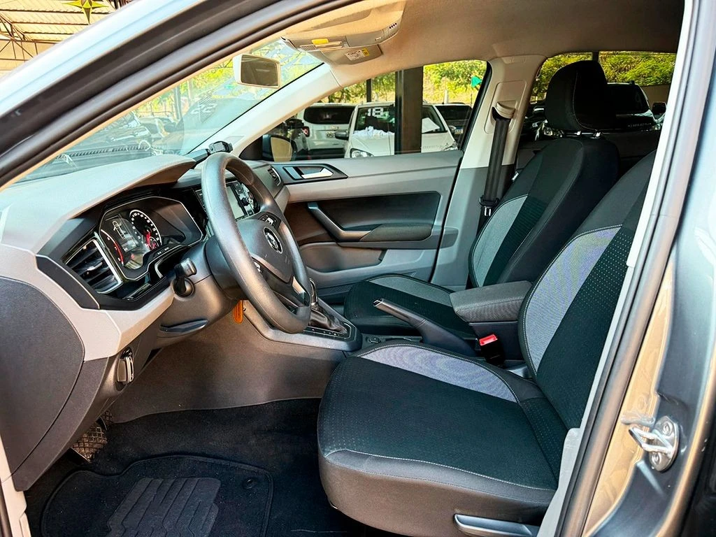 VOLKSWAGEN VIRTUS