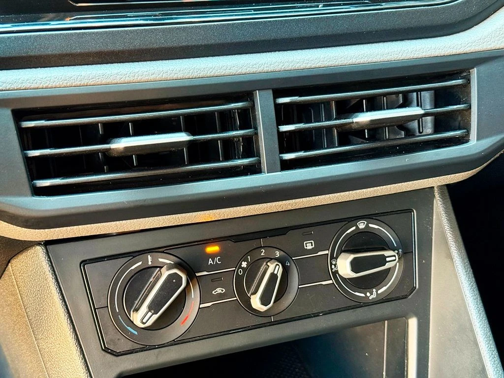 VOLKSWAGEN VIRTUS