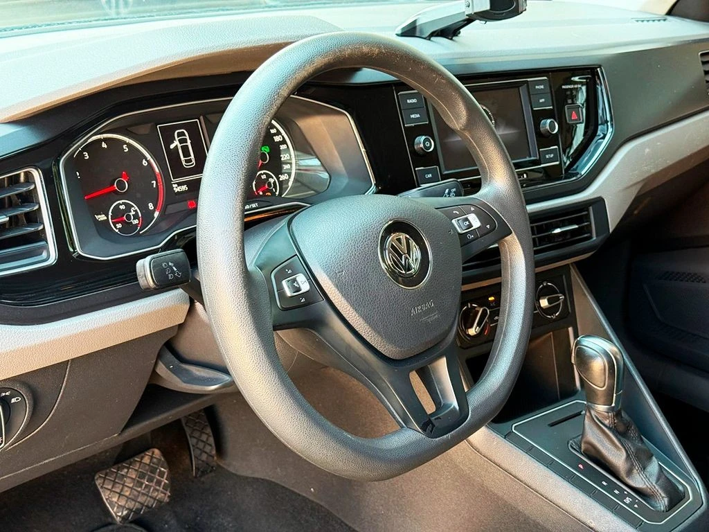 VOLKSWAGEN VIRTUS