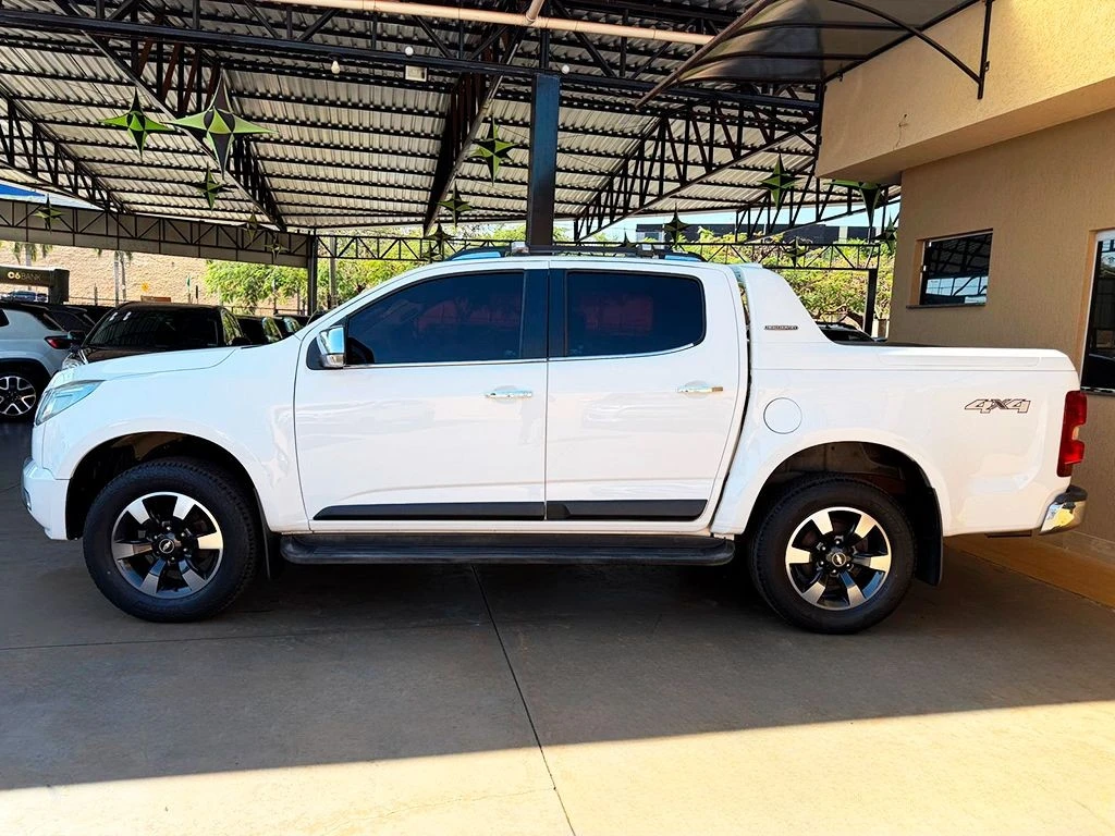 CHEVROLET S10