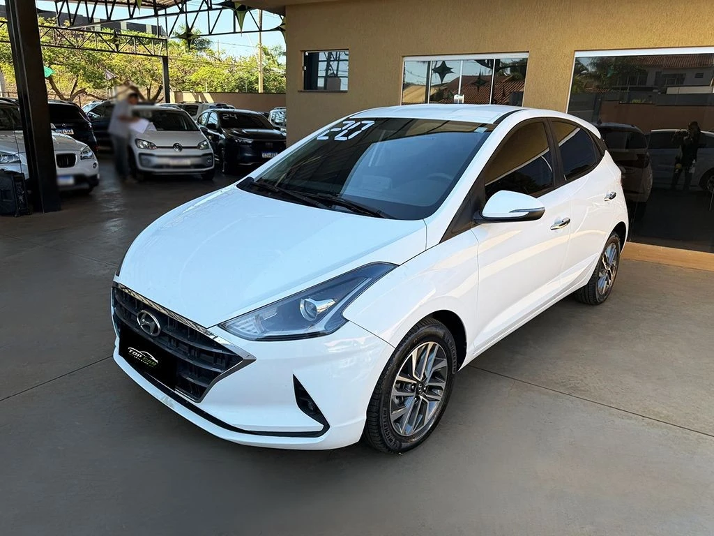 HYUNDAI HB20