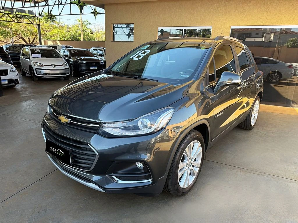 CHEVROLET TRACKER