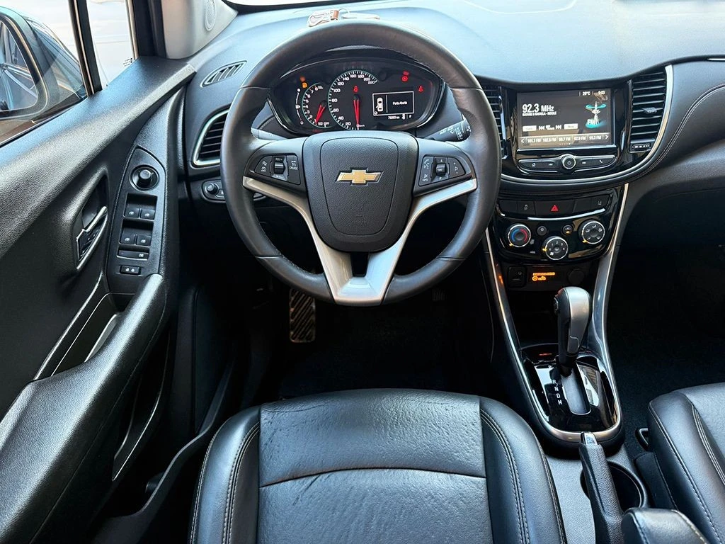 CHEVROLET TRACKER