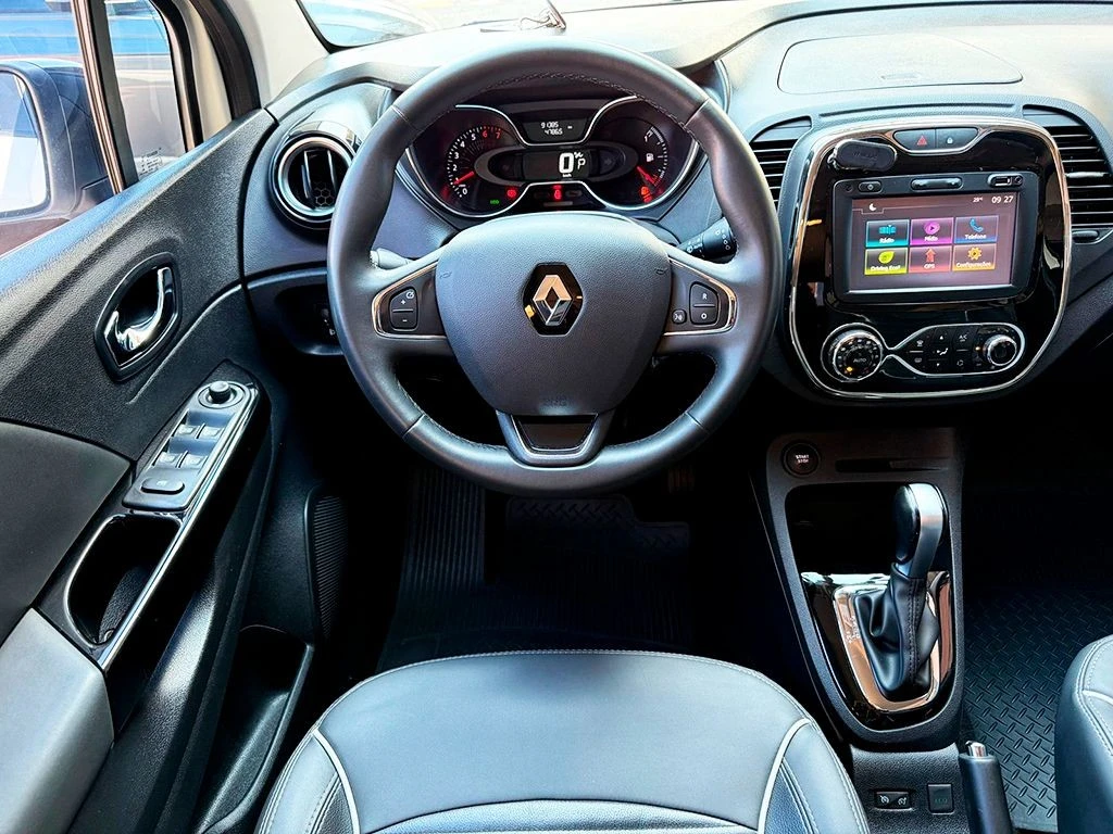 RENAULT CAPTUR