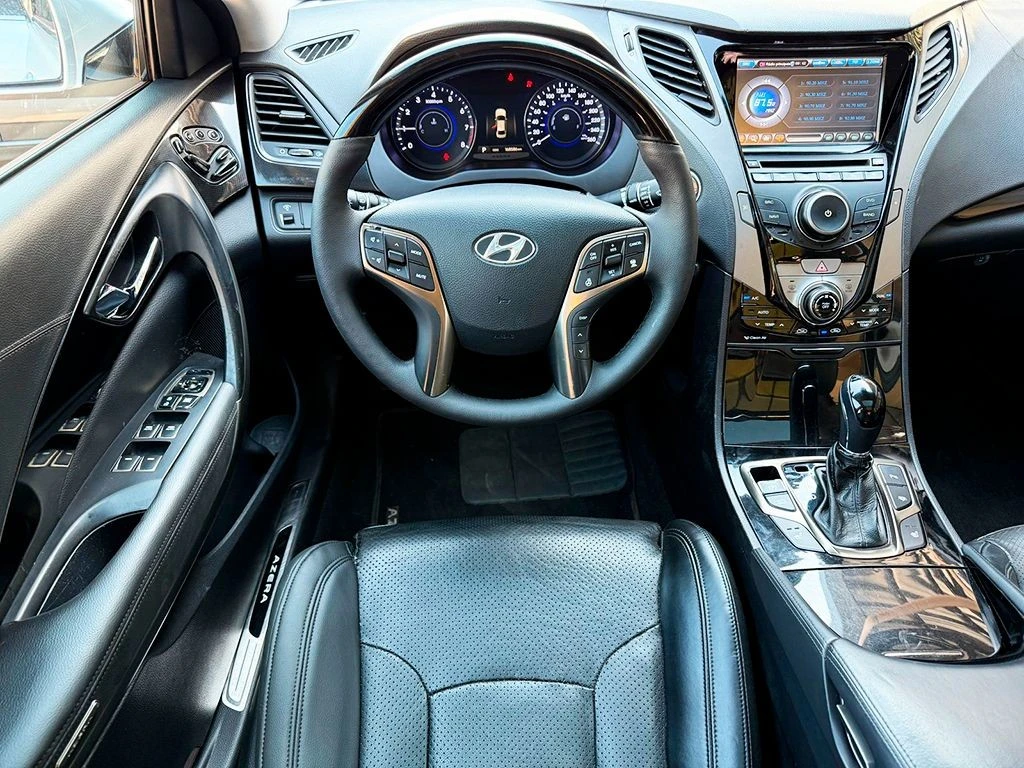 HYUNDAI AZERA