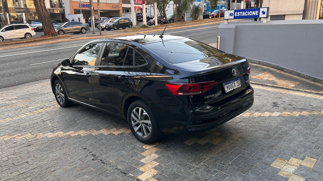 VOLKSWAGEN VIRTUS