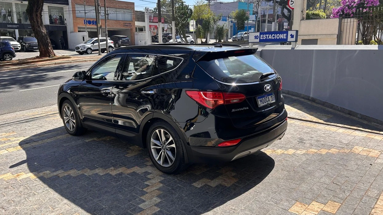 HYUNDAI SANTA FE