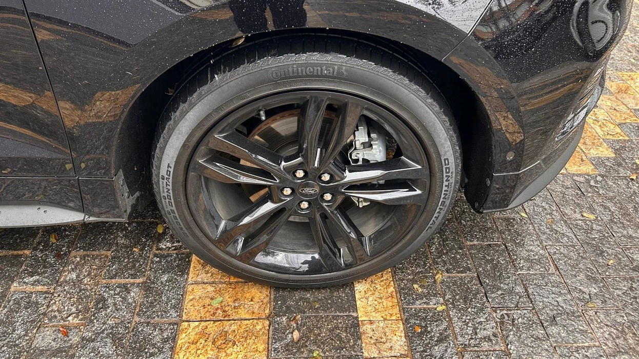 EDGE 2.7 V6 ECOBOOST ST AWD