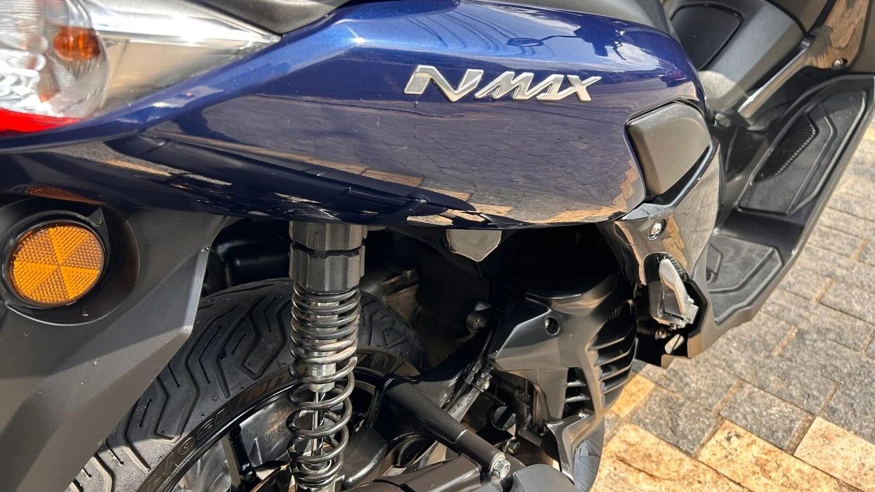 YAMAHA NMAX CONNECTED 160 ABS