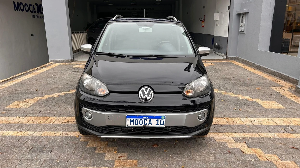 VOLKSWAGEN CROSS UP
