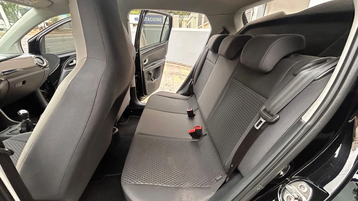 VOLKSWAGEN CROSS UP