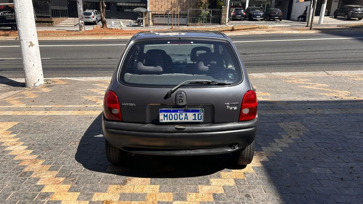 CHEVROLET CORSA