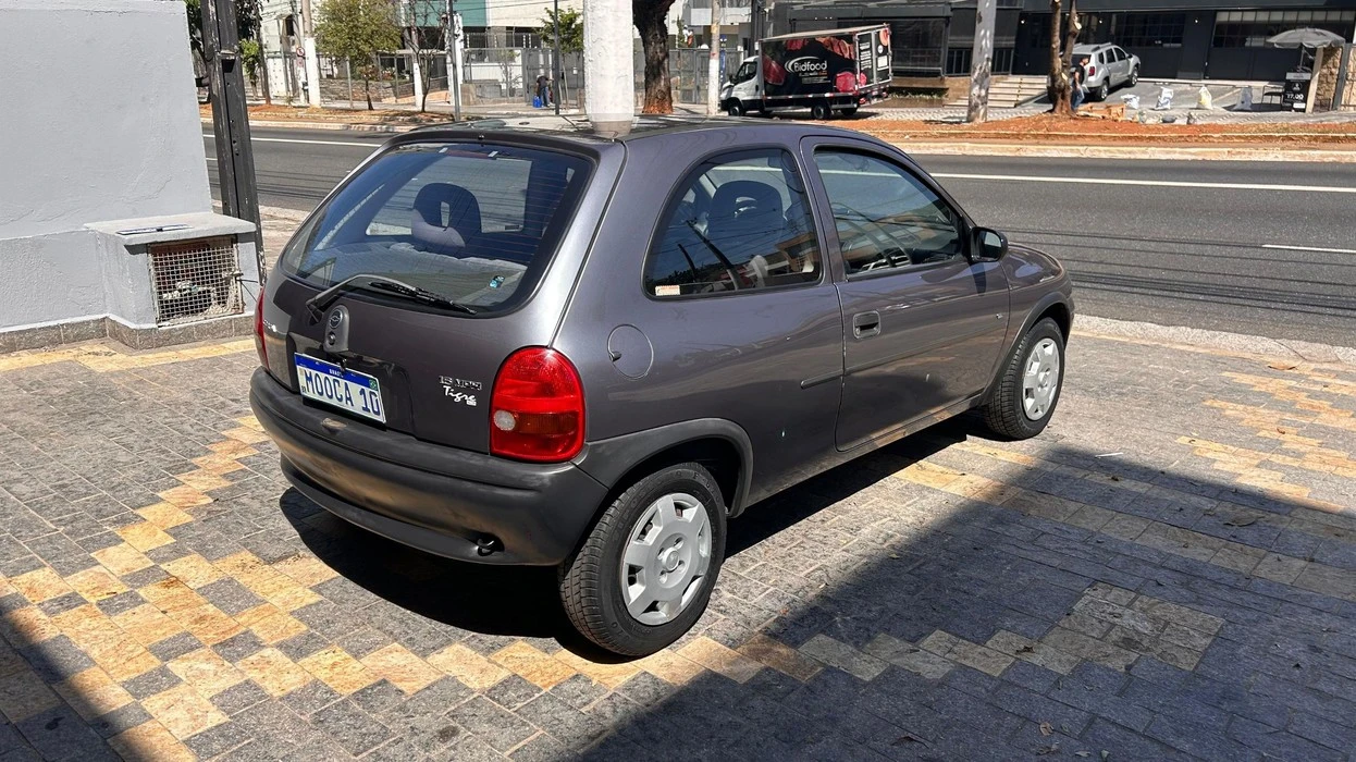 CHEVROLET CORSA