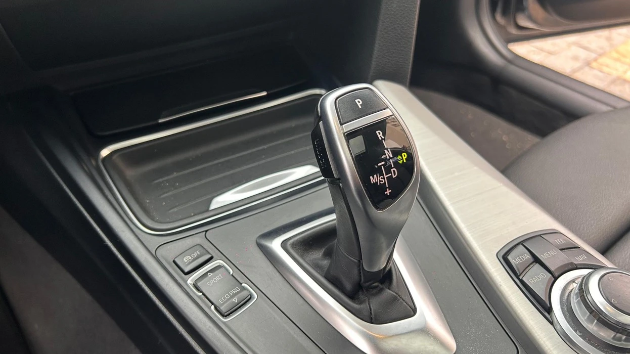 BMW 320I