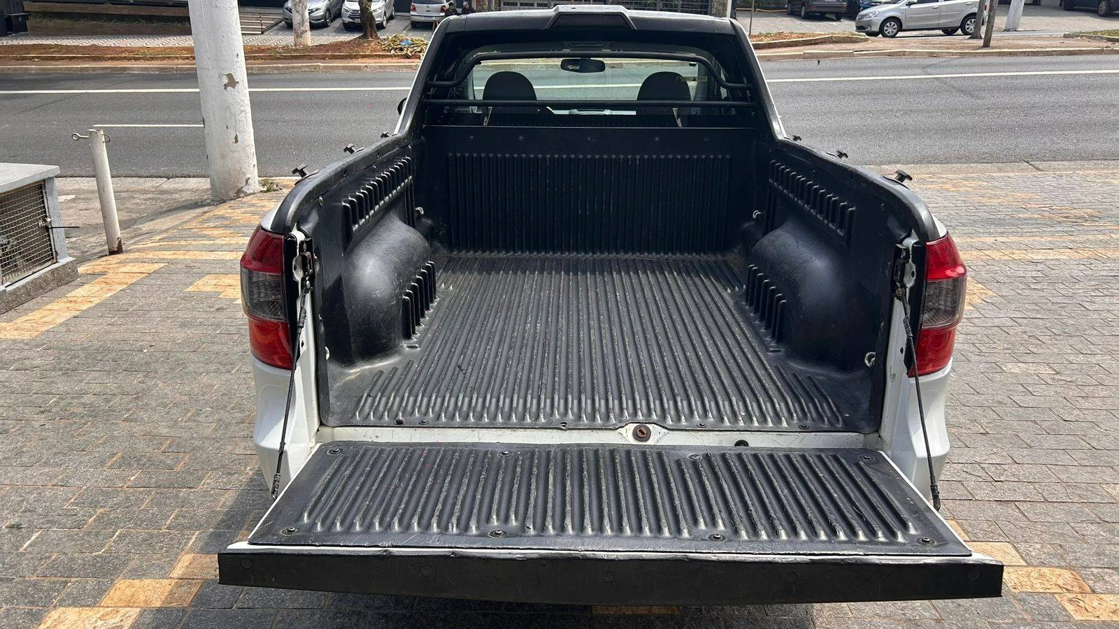 CHEVROLET MONTANA