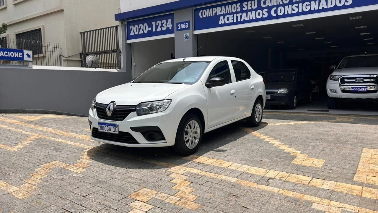 RENAULT LOGAN