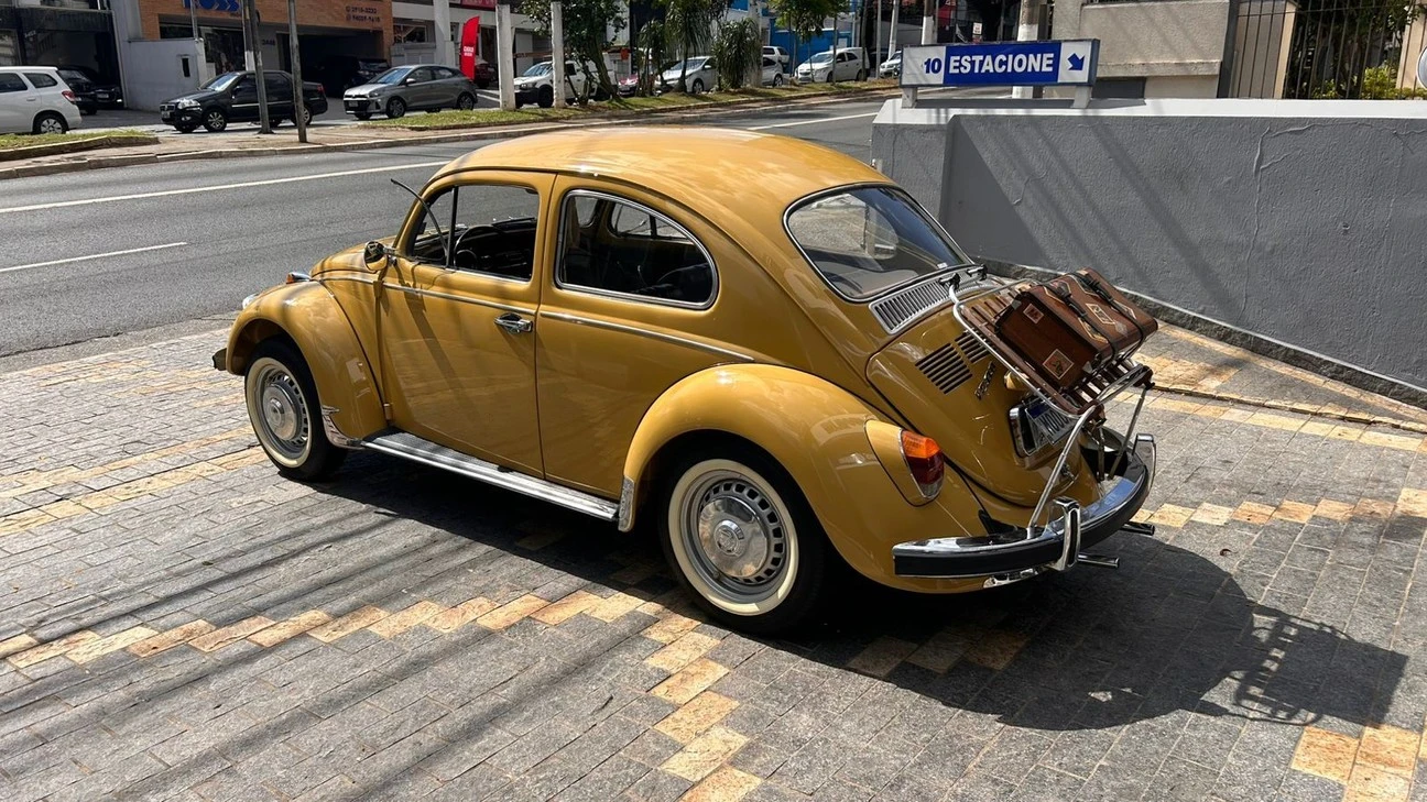 VOLKSWAGEN FUSCA