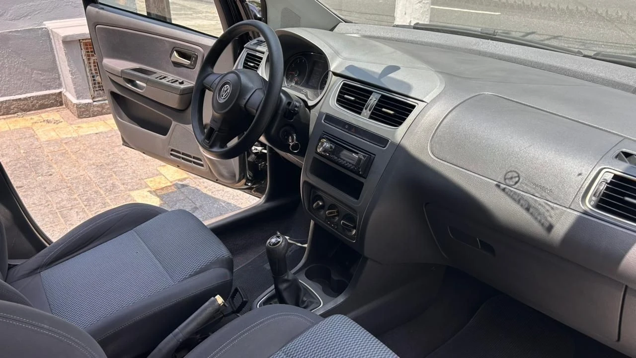VOLKSWAGEN FOX