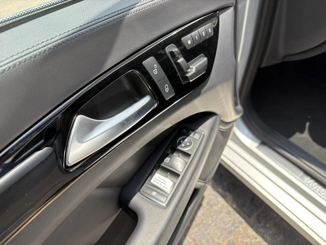 MERCEDES-BENZ CLS 350