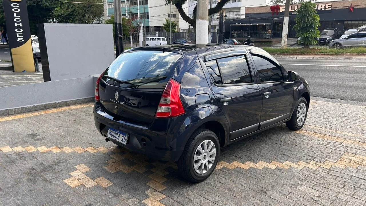 RENAULT SANDERO