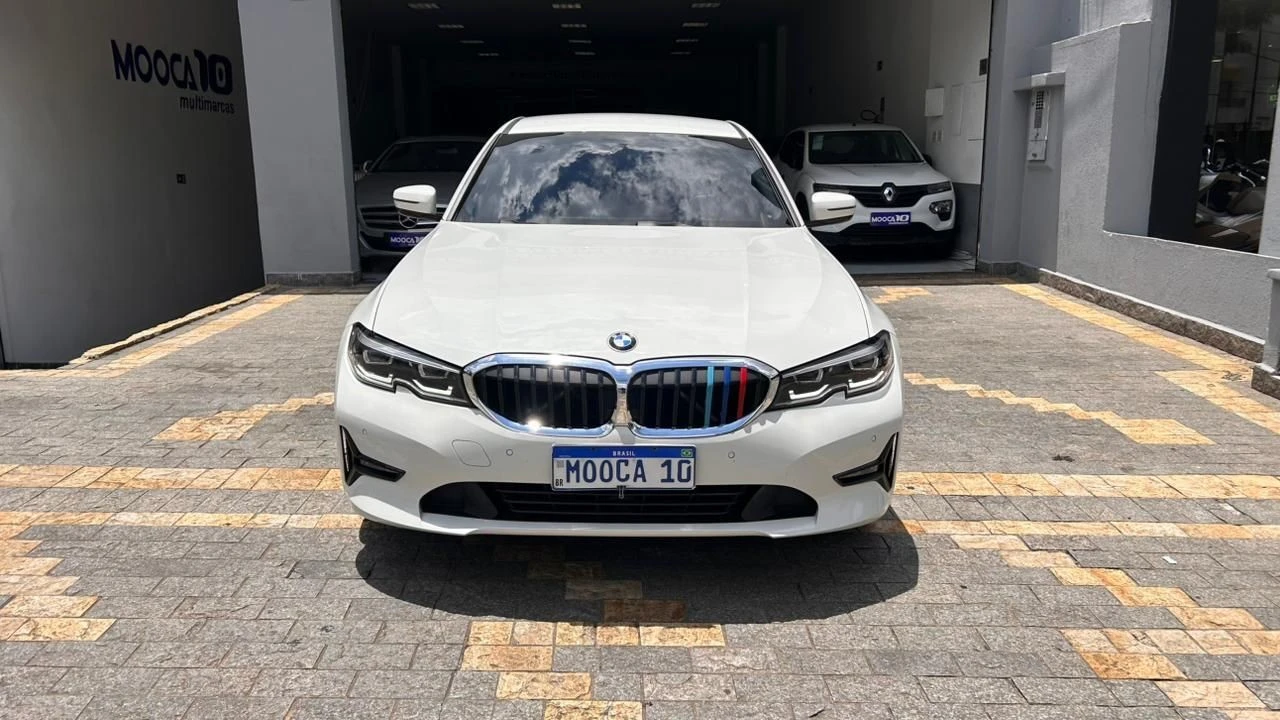 BMW 320i