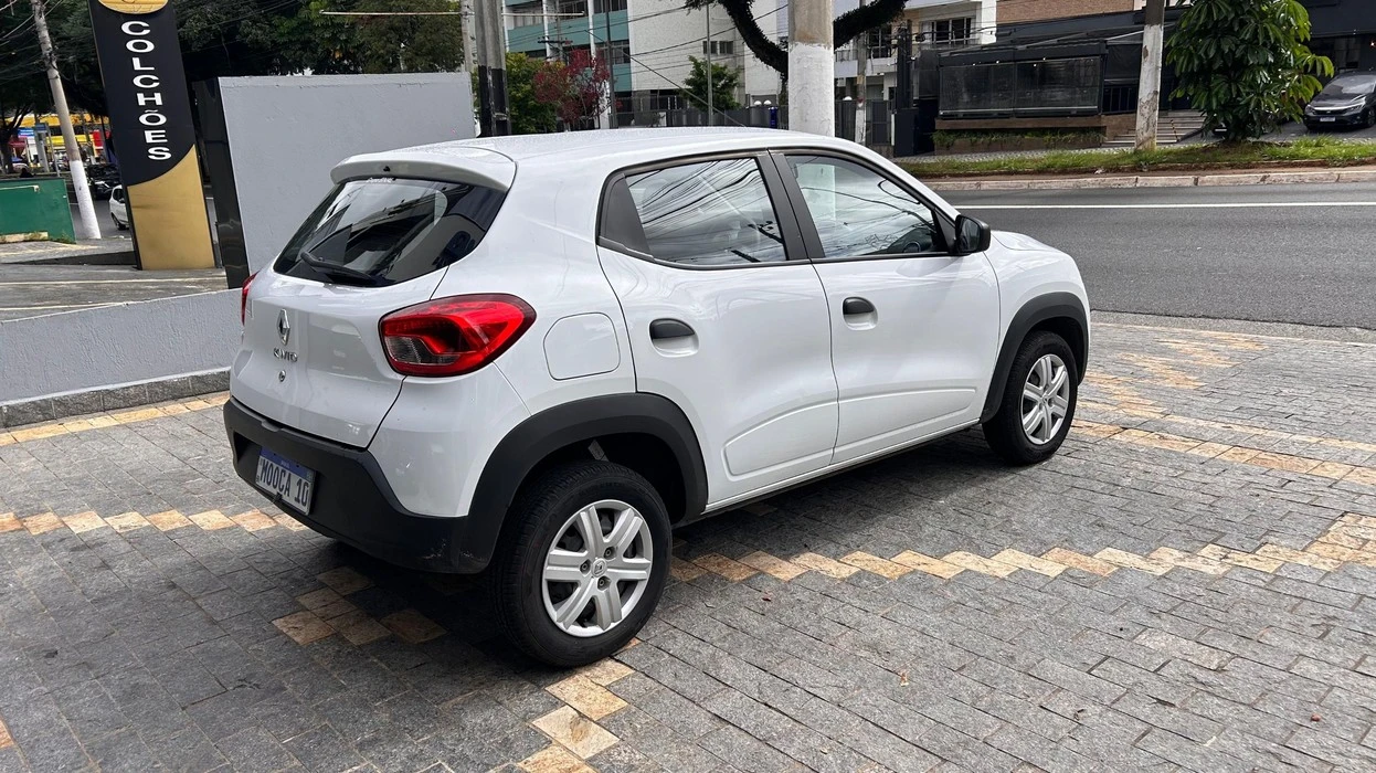 RENAULT KWID