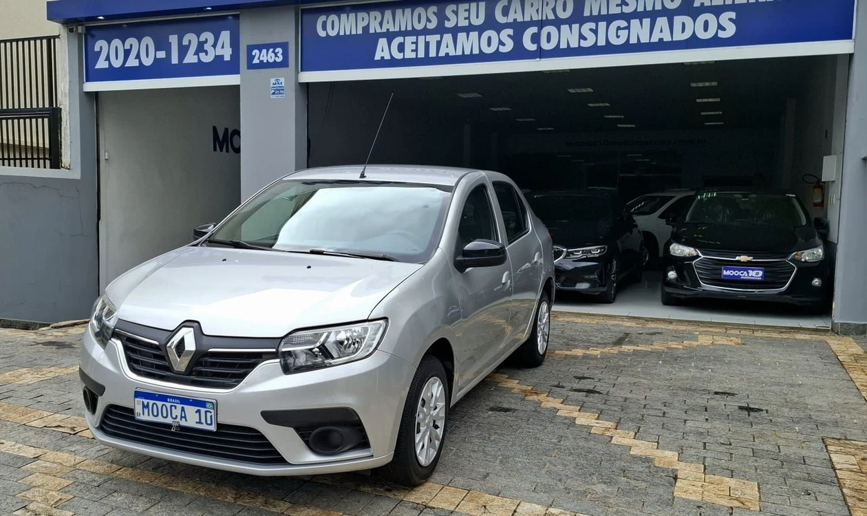 RENAULT LOGAN