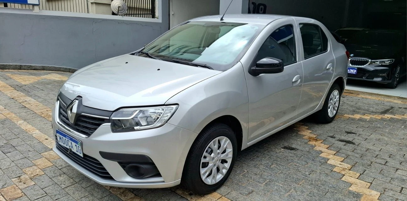 RENAULT LOGAN