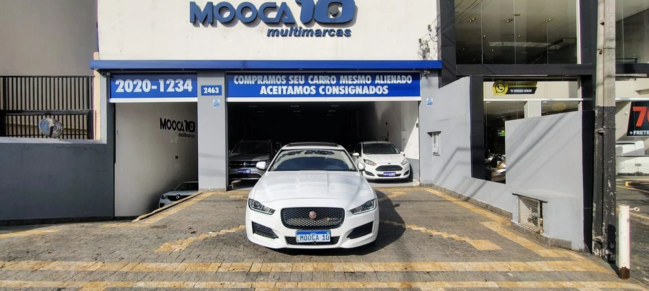JAGUAR XE