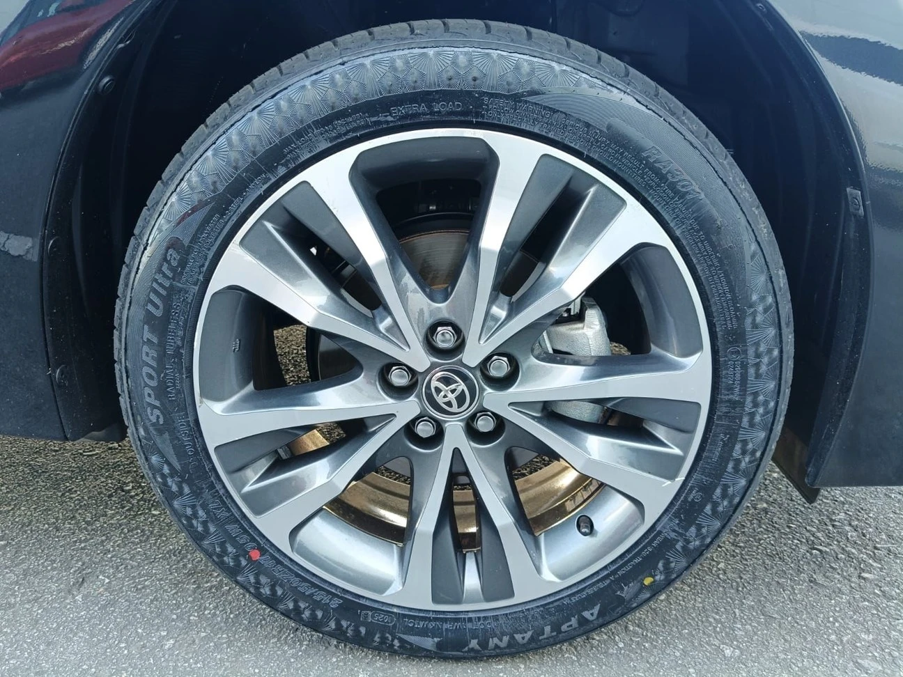 TOYOTA COROLLA
