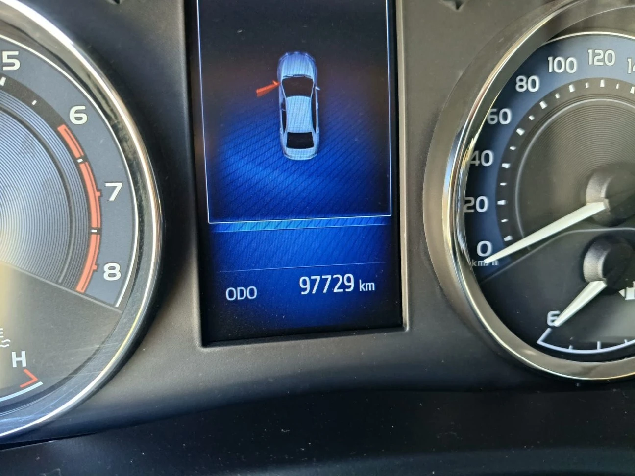 TOYOTA COROLLA