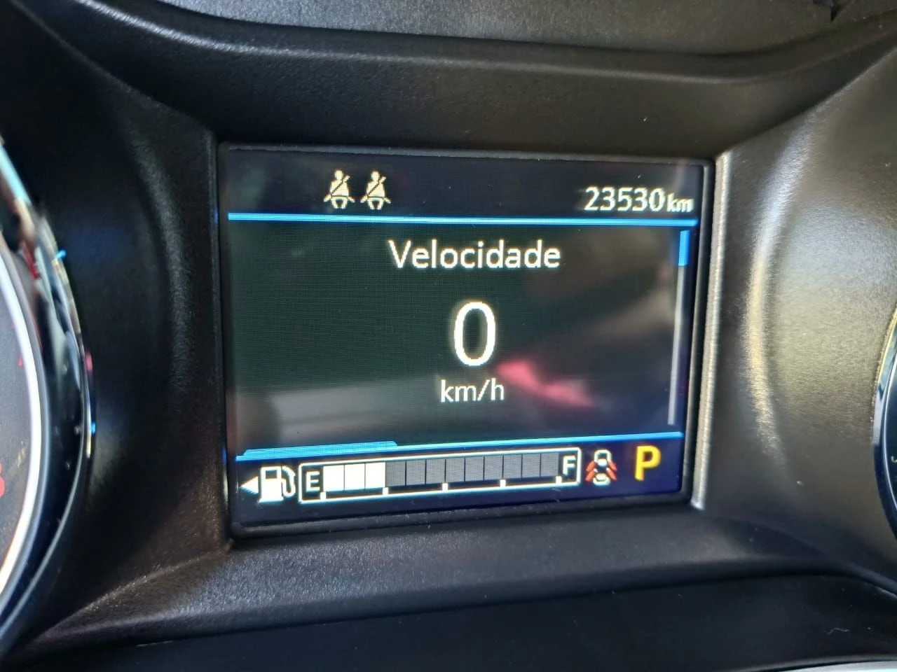 CHEVROLET TRACKER
