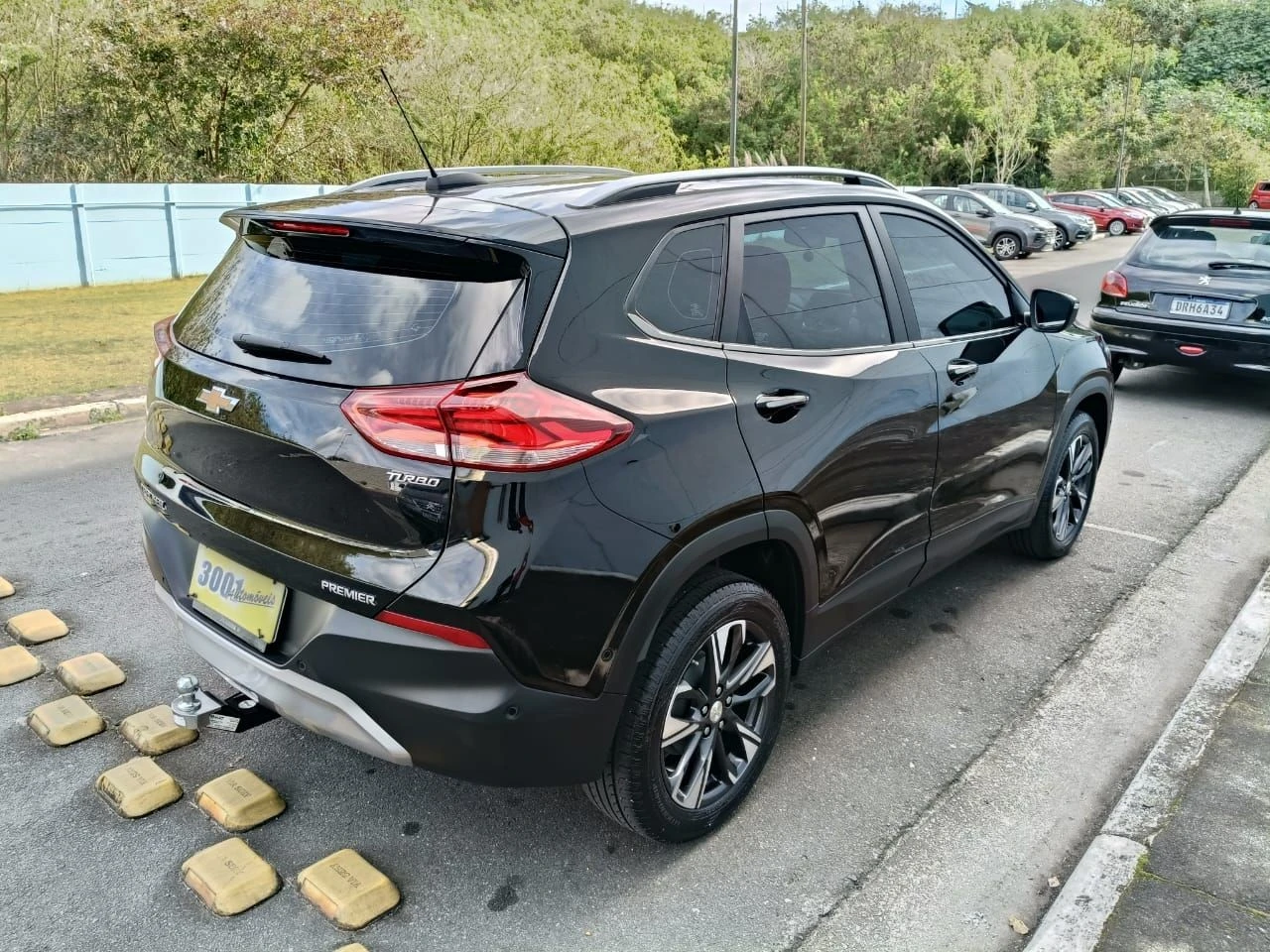 CHEVROLET TRACKER