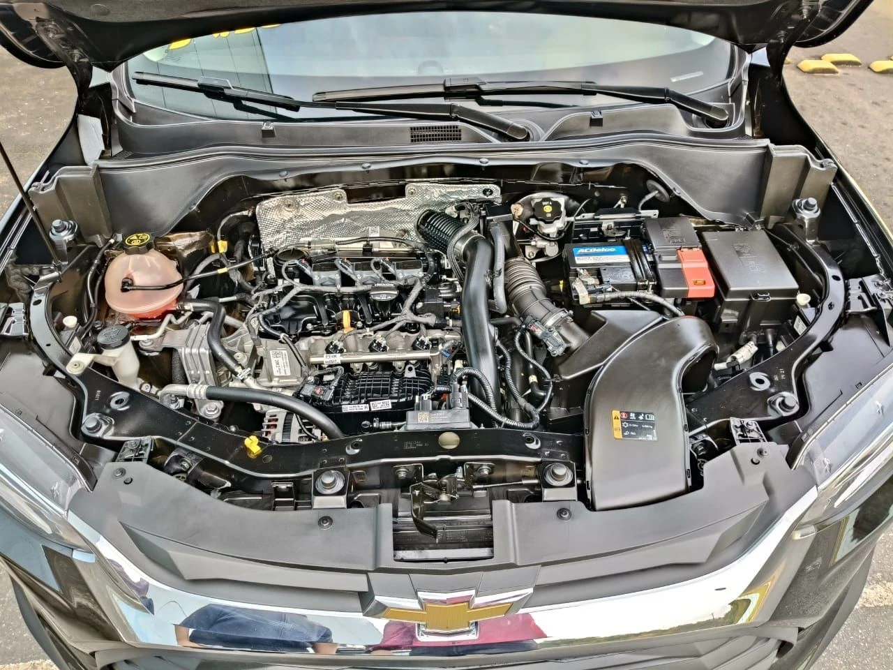 CHEVROLET TRACKER