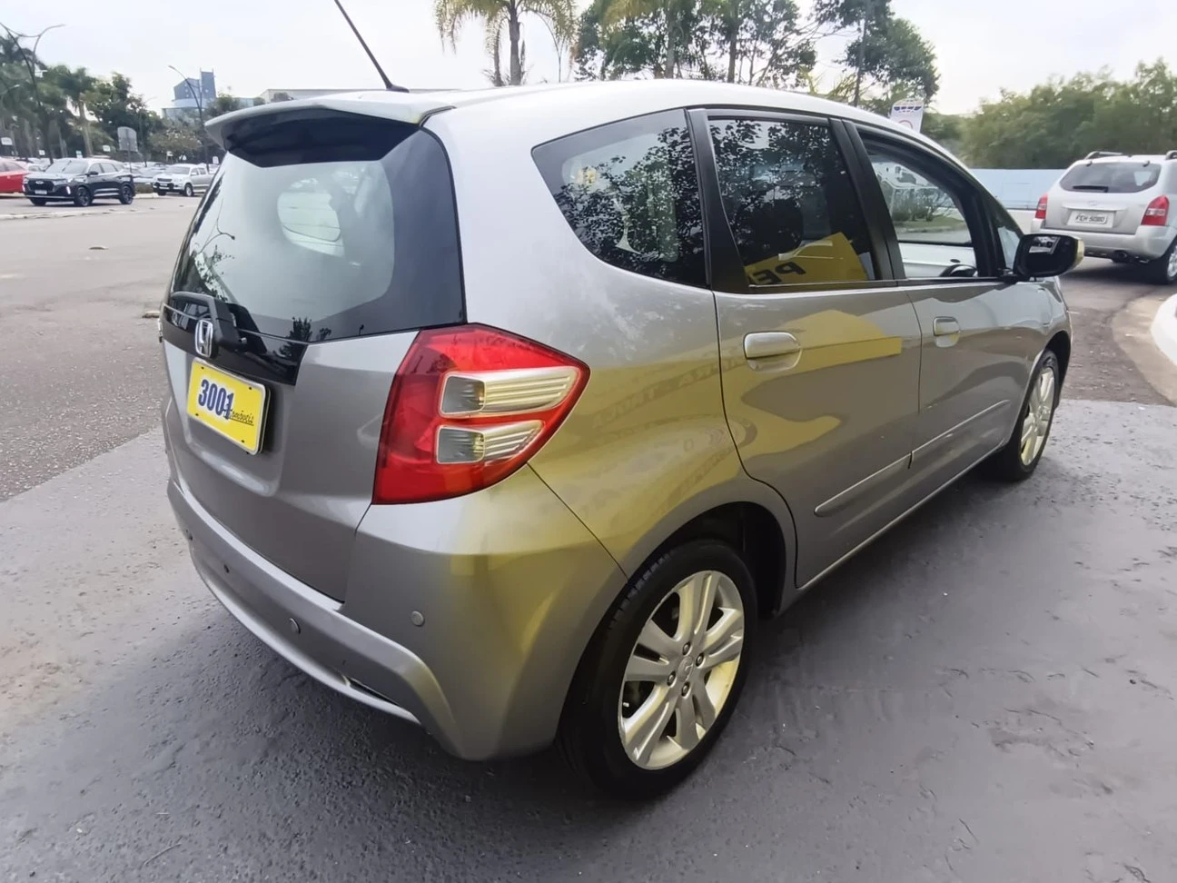 HONDA FIT