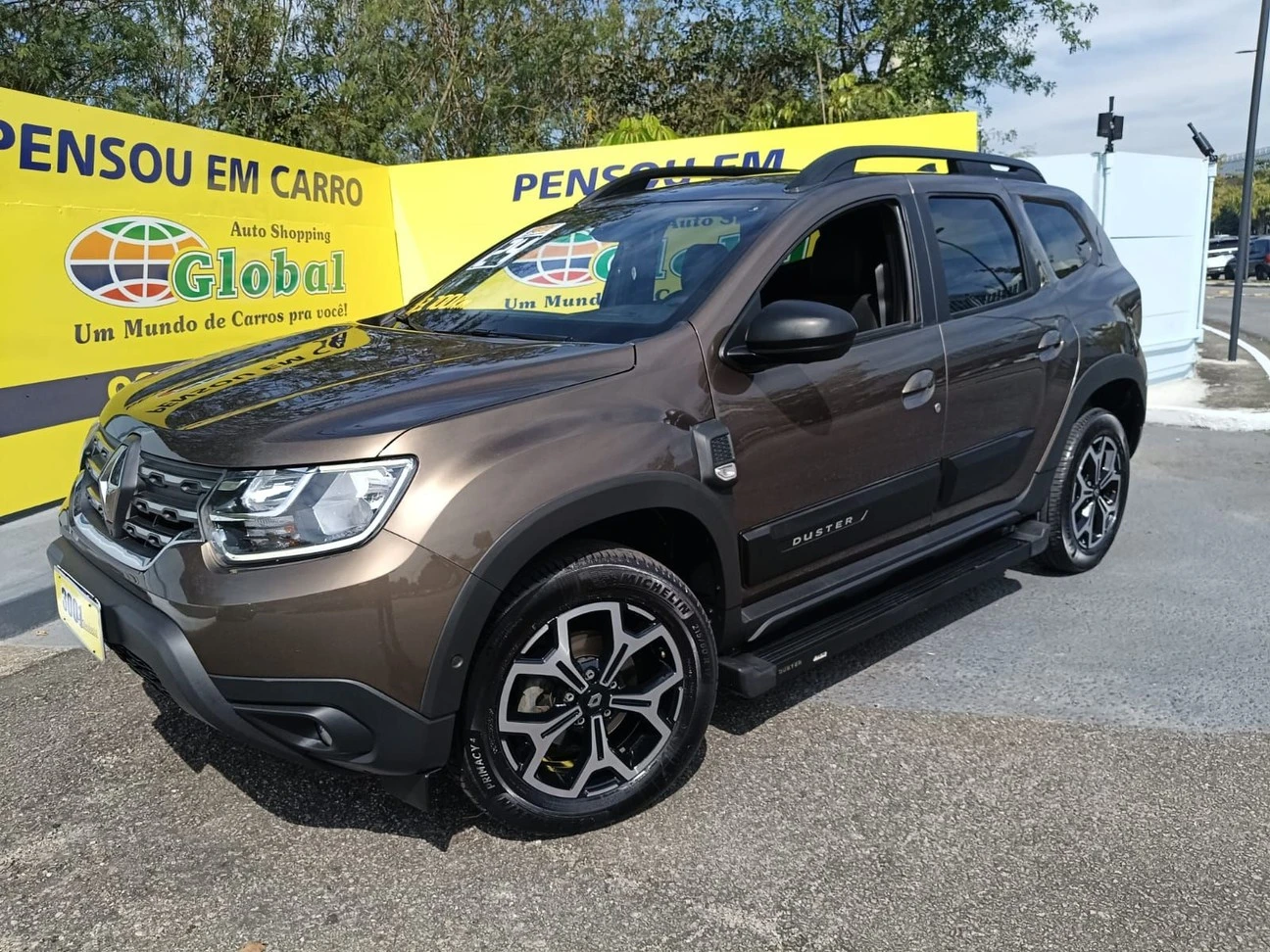RENAULT DUSTER