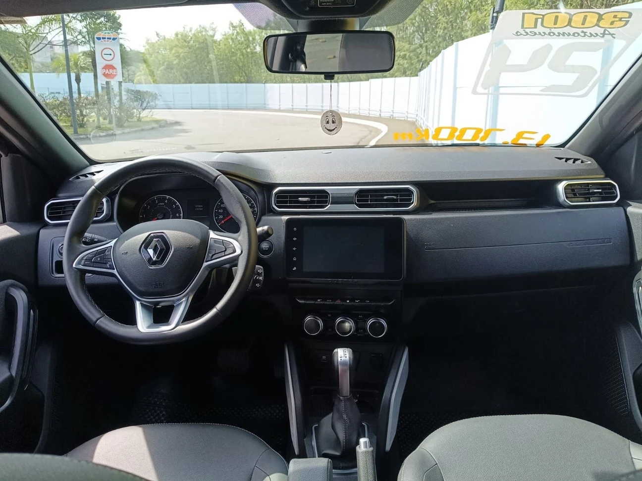 RENAULT DUSTER