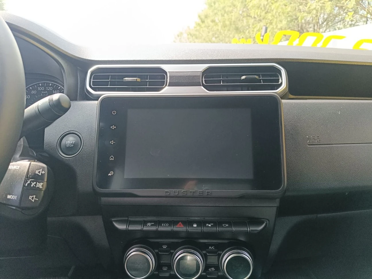 RENAULT DUSTER