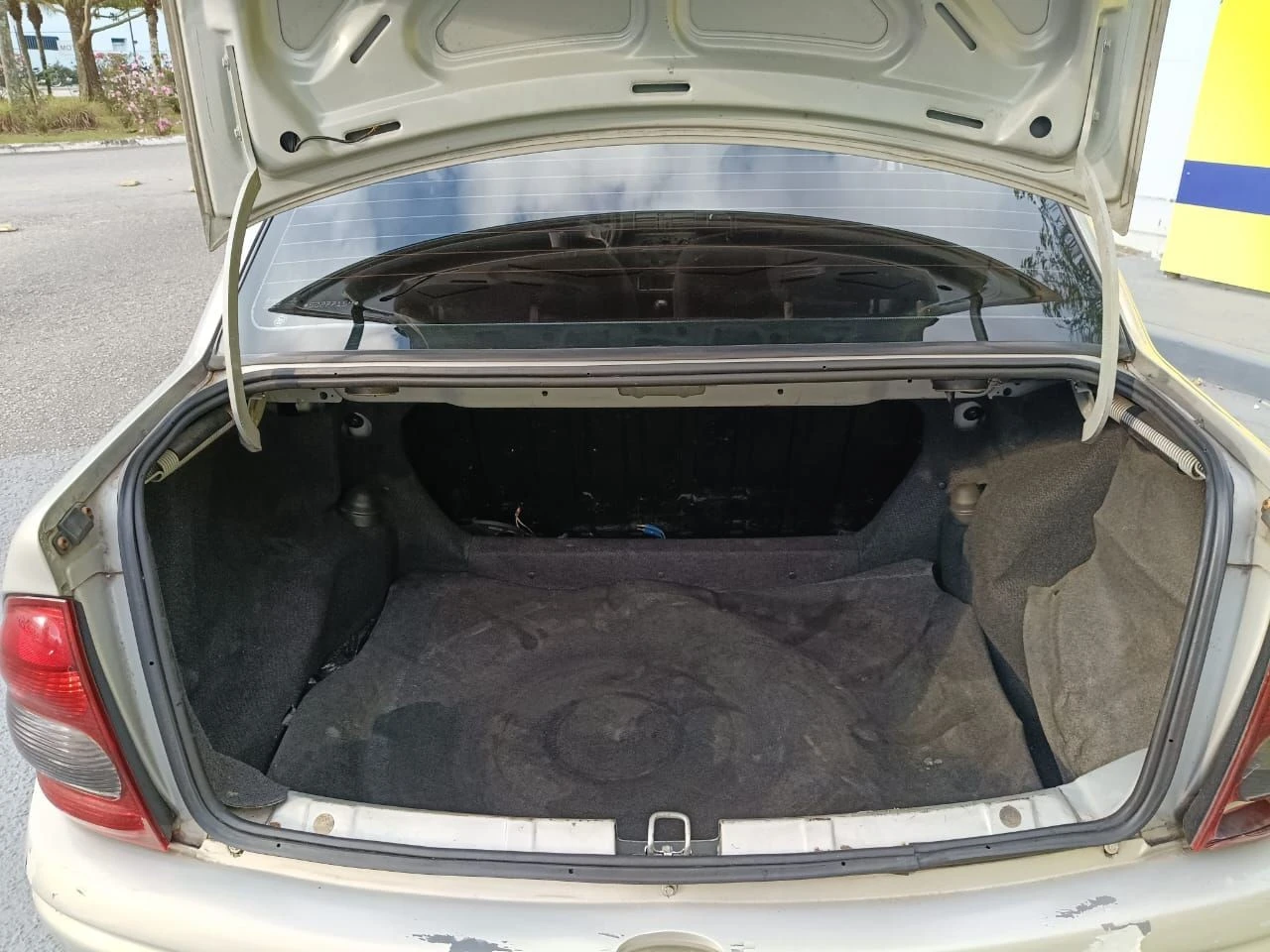 CHEVROLET CORSA