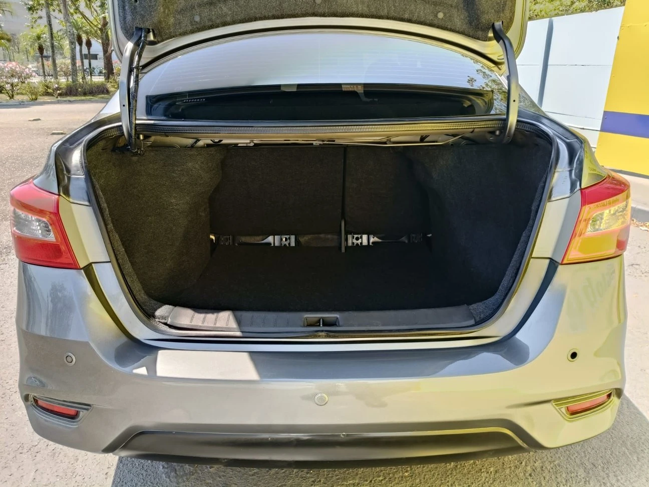 NISSAN SENTRA