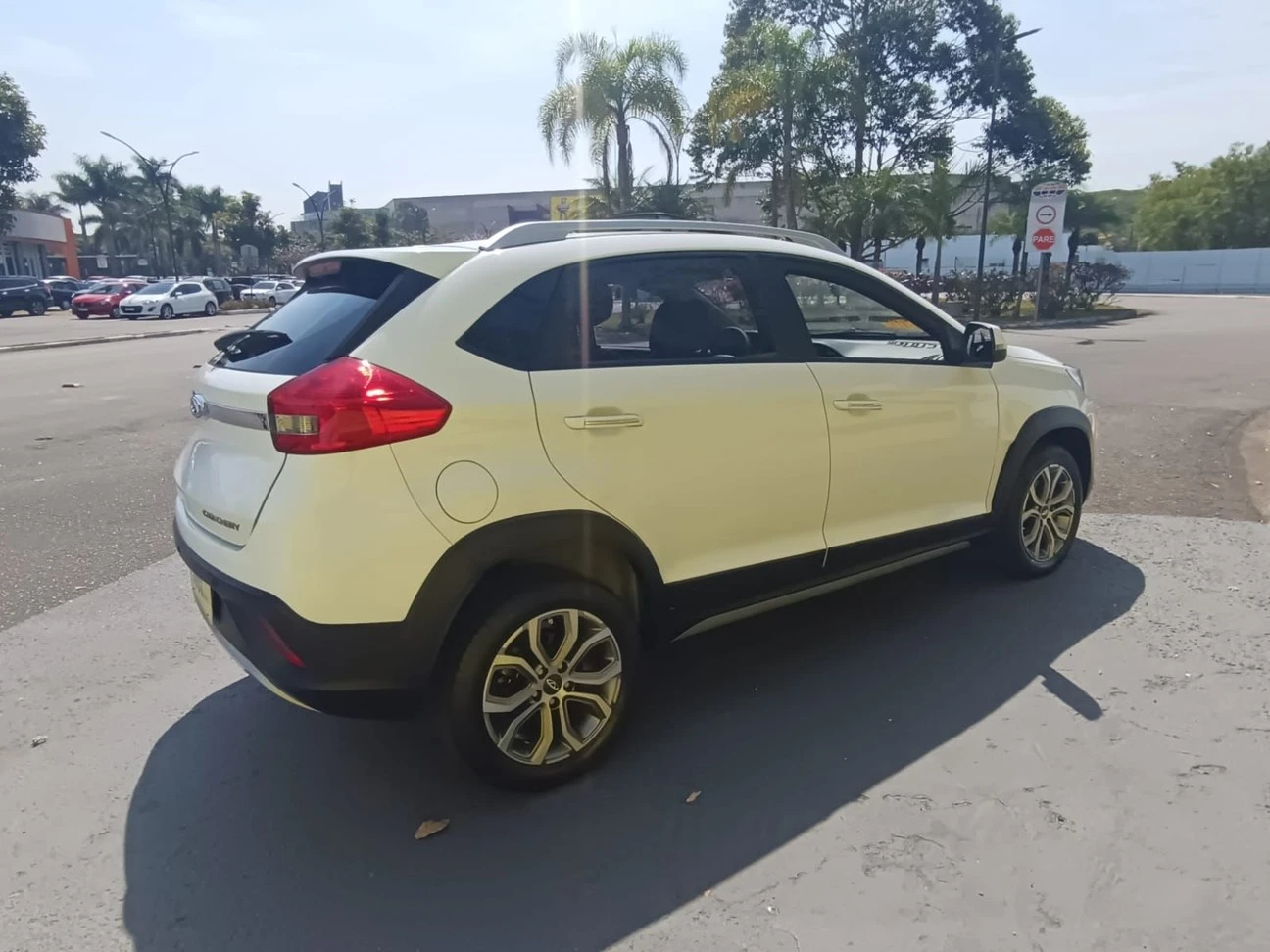 CHERY TIGGO 2